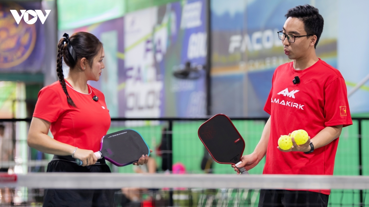 Nhập môn Pickleball: Bài tập trả giao bóng và di chuyển lên bếp Volley